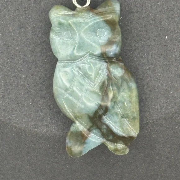 Ocean Jasper Owl Pendant Necklace on Silver Copper Chain - Picture 6 of 14
